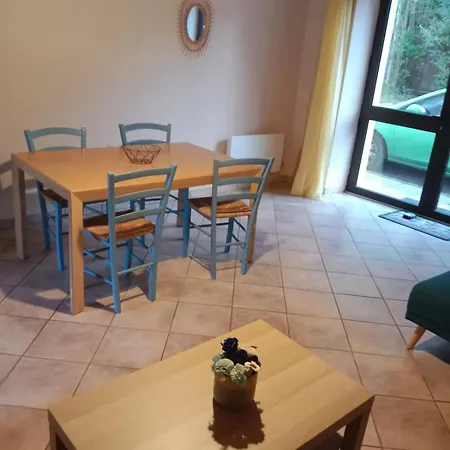 Maison Au Bord De L'erdre Semesterbostad *