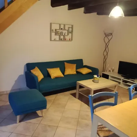 Maison Au Bord De L'erdre Semesterbostad